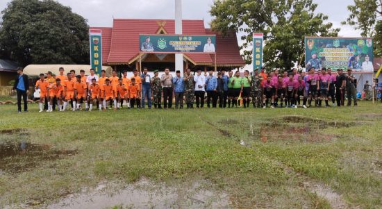 Bupati Pelalawan Buka Turnamen Liga Santri  PSSI 2022 Piala Kasad